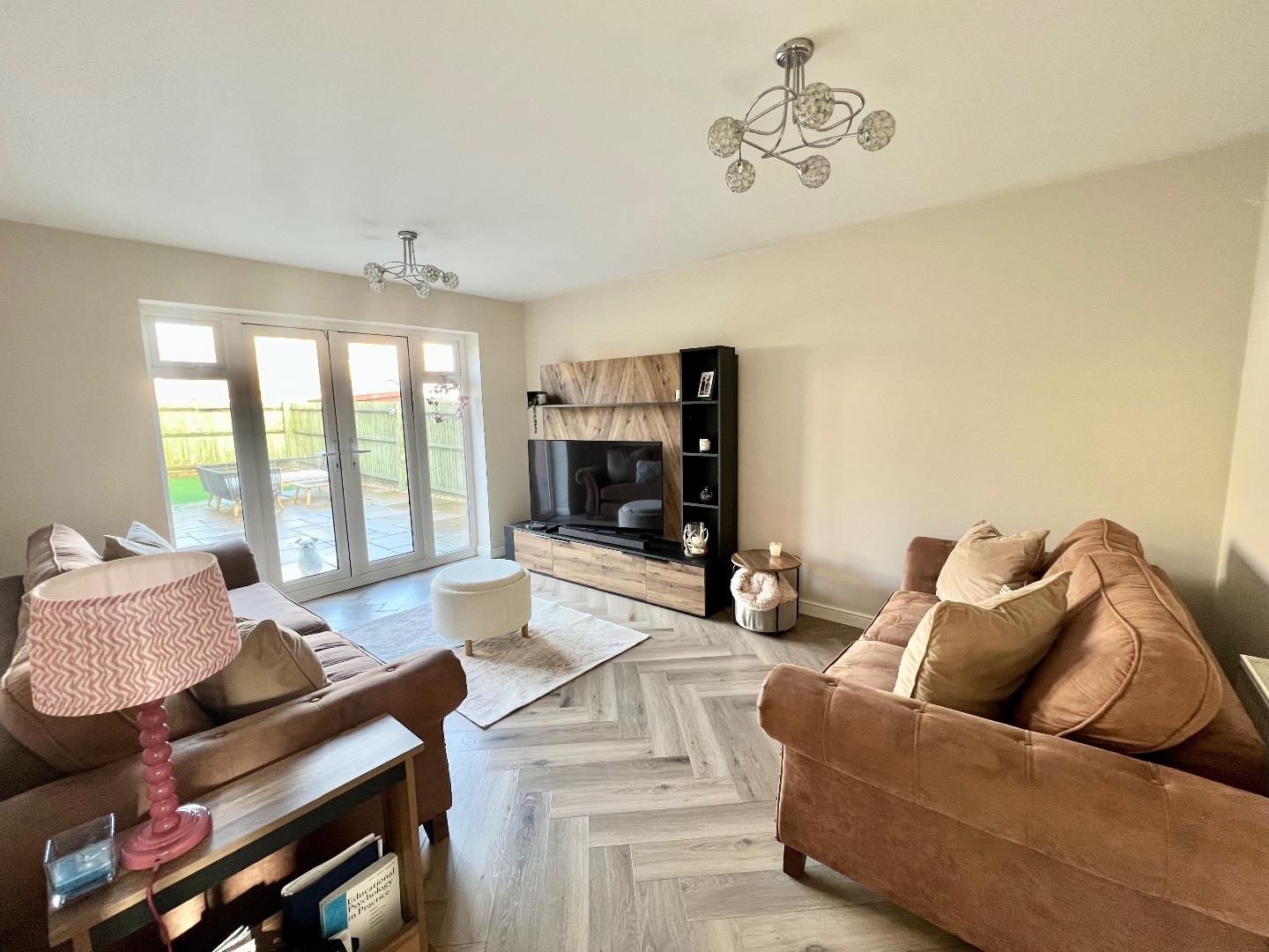 Clos Pwll Clai, Tondu, Bridgend County Borough, CF32 9BZ